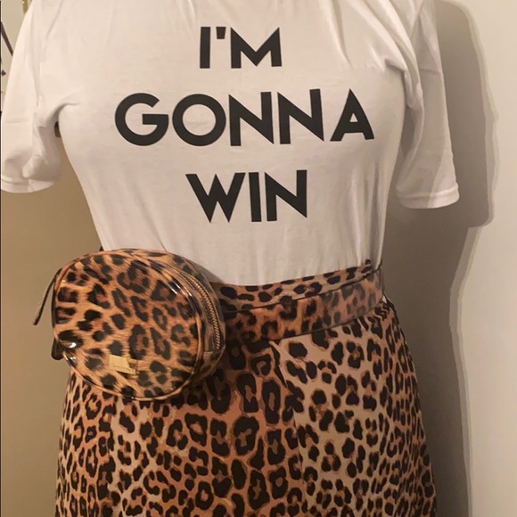 Vince Camuto belt bag - Picture 3 of 6